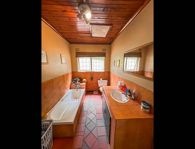 4 BEDROOM HOUSE FOR SALE IN DAWNCLIFFE